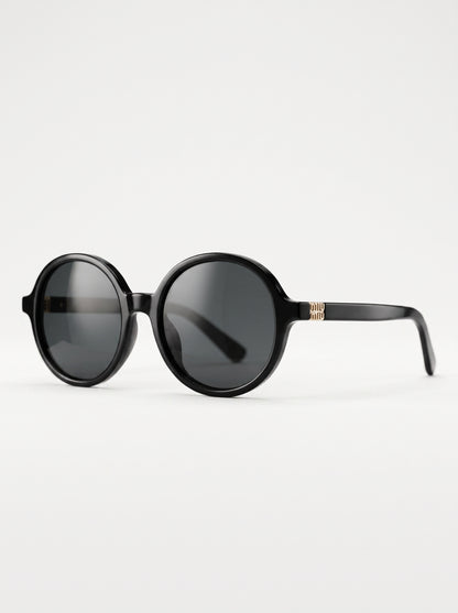 Find eyewear with round shape Black - FD9019