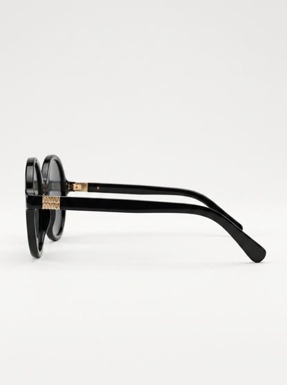 Find eyewear with round shape Black - FD9019