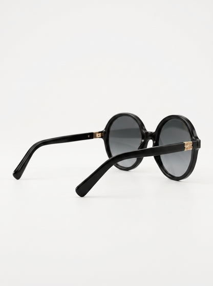 Find eyewear with round shape Black - FD9019