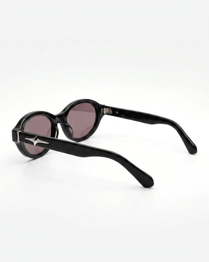 Find eyewear with oval shape Black- FD9015